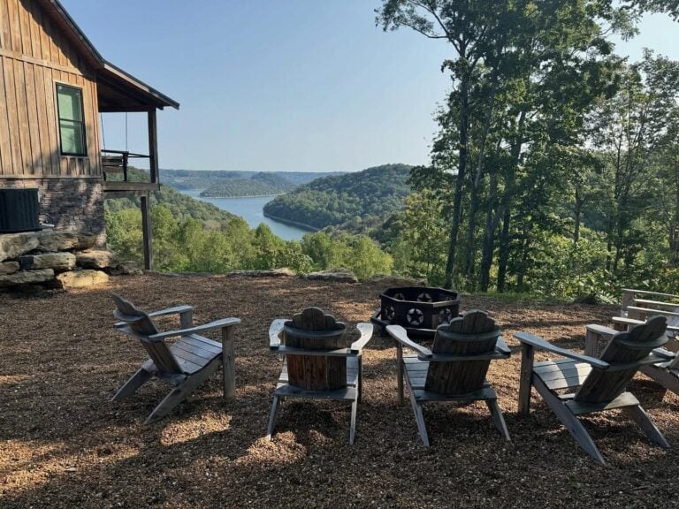 Center Hill Chalets