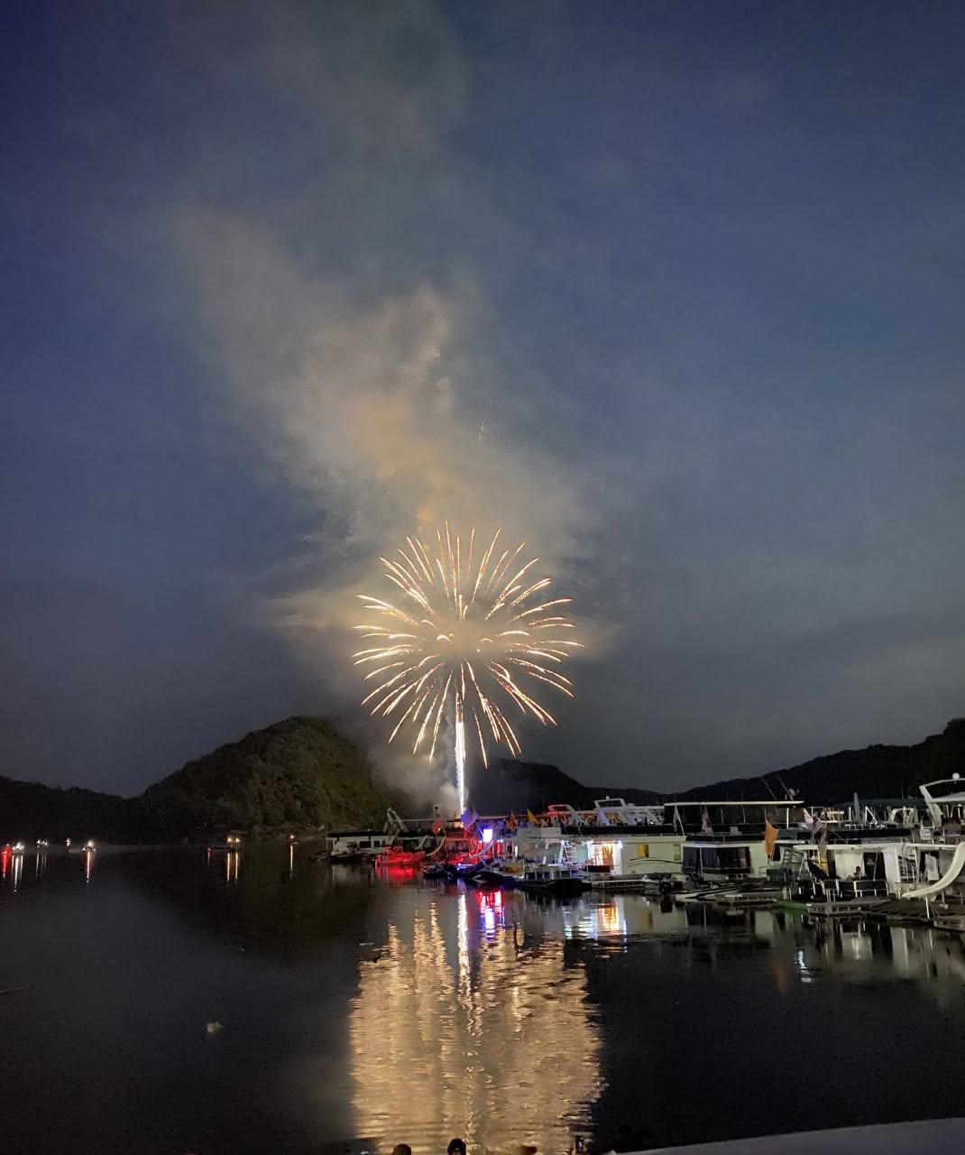 Fishlipz Fireworks Show